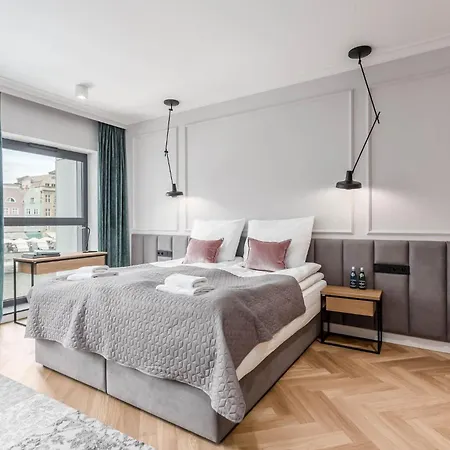 Deo Plaza Luxury Motlawa View By Renters * Γκντανσκ