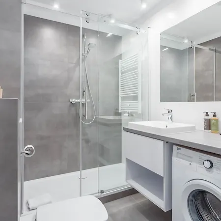 Deo Plaza - W Sercu Gdanska By Rent Like Appartement