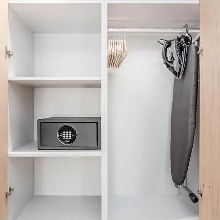 Deo Plaza - W Sercu Gdanska By Rent Like * Gdańsk