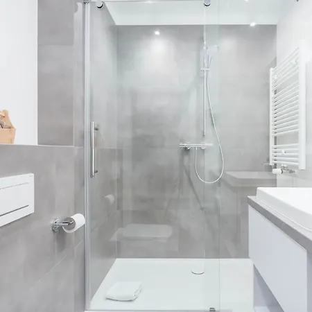Deo Plaza Luxury Motlawa View By Renters Apartamento