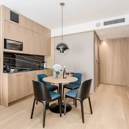 Deo Plaza - W Sercu Gdanska By Rent Like