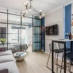 Deo Plaza Luxury Motlawa View By Renters *